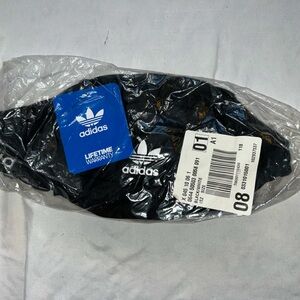 Adidas originals fanny pack in black